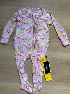 LEV Baby Bamboo Popsicle Ruffle Footie Pajamas 3-6M NWT